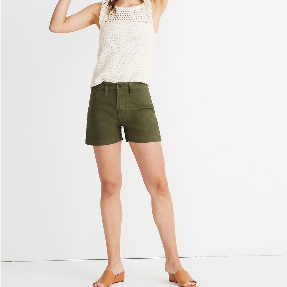 Emmett Shorts Loden Size 25 NWT